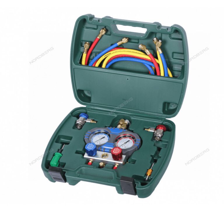 Коллектор манометрический со шлангами и муфтами в кейсе