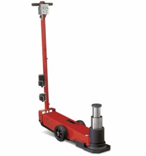 Пневмогидравлический двухступенчатый подкатной домкрат г/п 60/30 т.